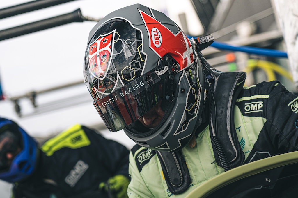 Mathias Villadsen og Jan Magnussen imponerede med podie i dramatisk GT3-thriller på Misano.
(Foto: Team Spirit Racing)
